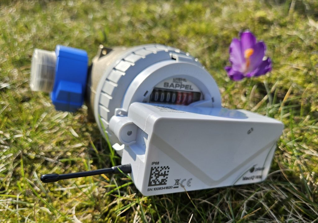 Wodomierz główny z nakładką do zdalnego odczytu