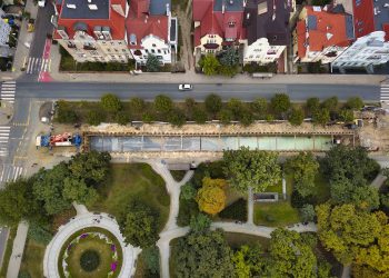 widok na ulicę Słowackiego, gdzie w ramach projektu wbudowani zbiornik retencyjny