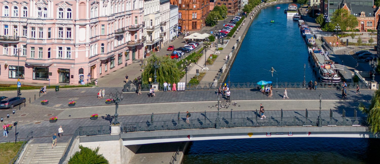 Widok na ul. Mostową i Brdę z lotu ptaka