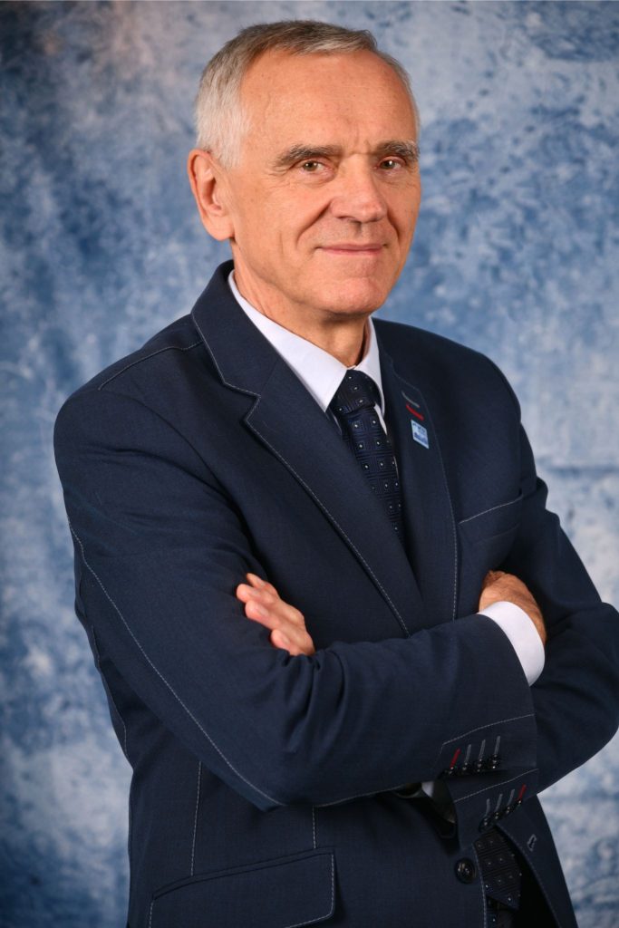 prezes MWiK Stanisław Drzewiecki