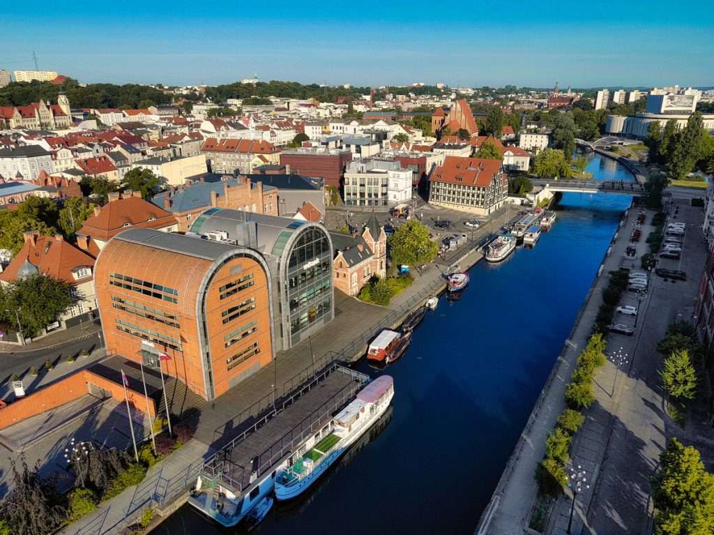 widok na Bydgoszcz - spichrze