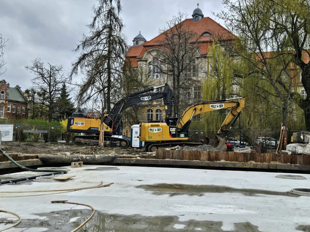 budowa zbiorników retencyjnych